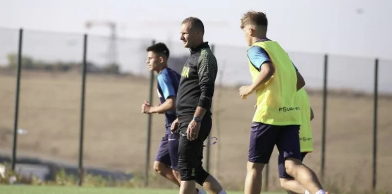 Kombëtarja U17 e Kosovës niset në Austri, kështu deklarohet trajneri Arsim Abazi