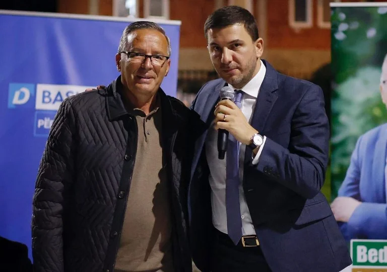 Memli Krasniqi: Mitrovica e ka mundësinë e artë të udhëhiqet nga një politikan shembull si Bedri Hamza