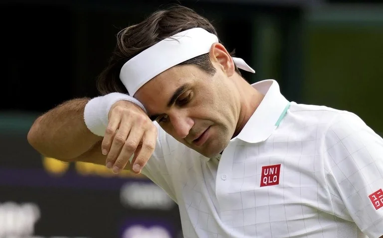 Lëndimi i Federer, zvicerani një hap larg largimit nga top 10
