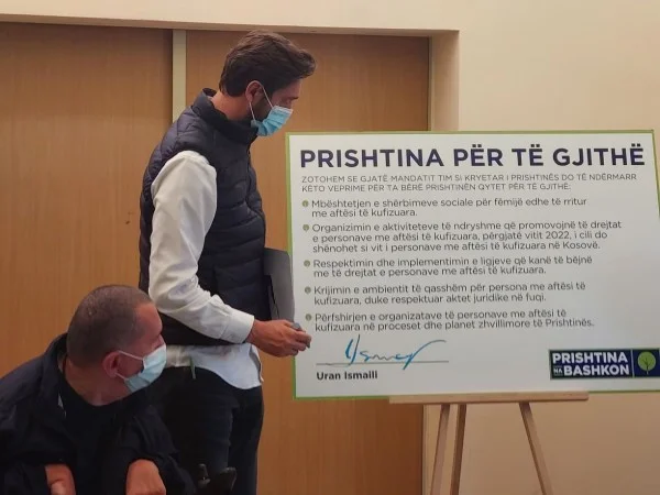 Uran Ismaili zotohet për tejkalimin e vështirësive për personat me aftësi të kufizuara