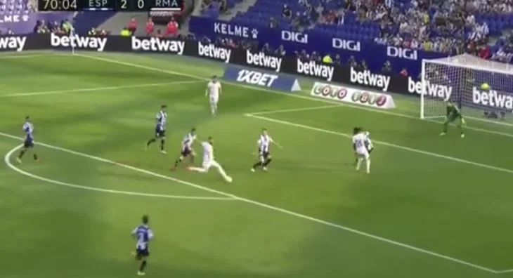 Reali ngushton epërsinë, shënon Benzema