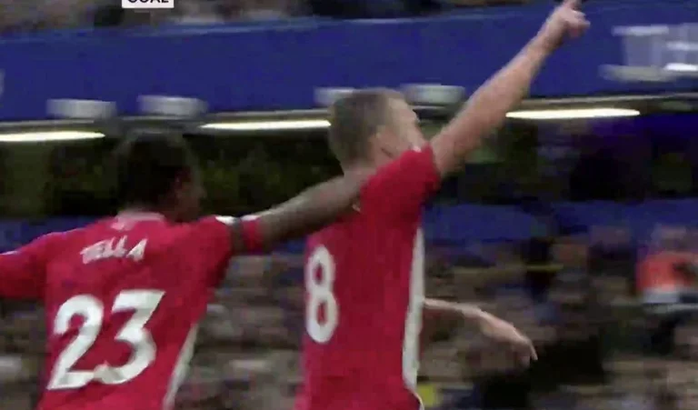 Southampton barazon nga penalltia, ndërhyrje e dobët nga Chilwell