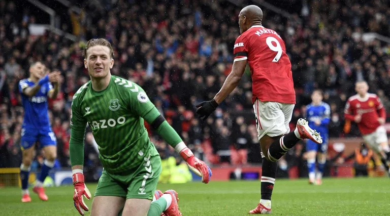Man United me fat që nuk humbi, barazon me Evertonin