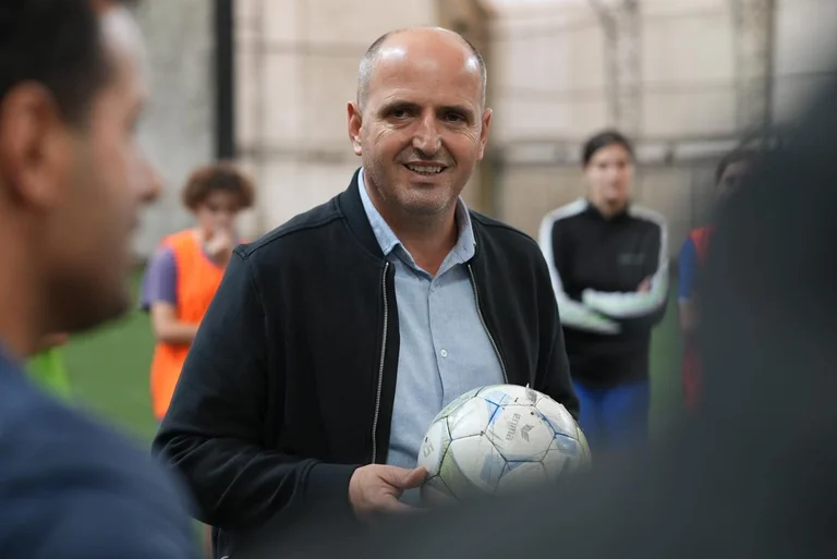 Ekrem Hyseni vizitoi Klubin e Futbollit të Femrave “Llapi”