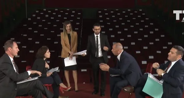 ‘O hut’, ‘mashtrues’, Lladrovci kapet keq me kandidatët e tjerë të Drenasit