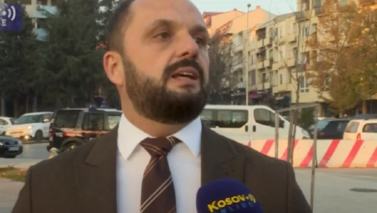 Radojeviq: E lëshuam një korsi që të kalojë KFOR’i dhe të pozicionohet