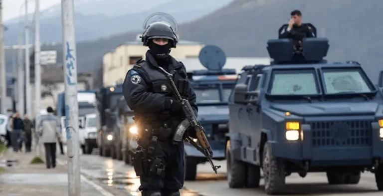Njësia Speciale ende në Jarinjë, po e pret udhrin për t’u larguar