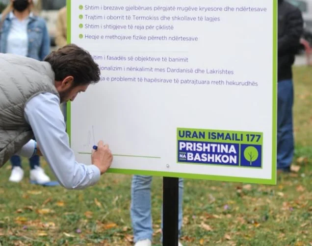 Uran Ismaili nënshkruan zotimet e tij para qytetarëve të Dardanisë e Lakrishtes