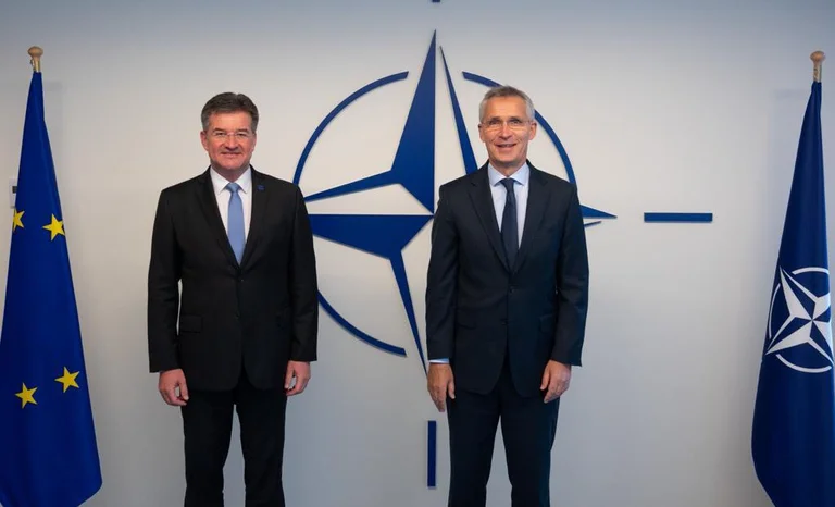 Marrëveshja për targat: Lajçak dhe Stoltenberg mesazh Kosovës dhe Serbisë