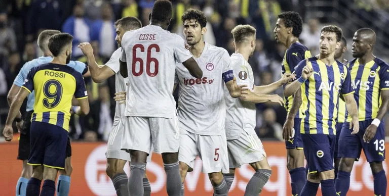 Presidenti i Olympiacos i çmend turqit me deklaratën pas ndeshjes: Jam i lumtur që fituam në qytetin tonë Stambollin