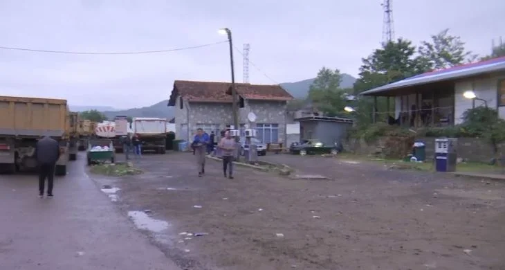 Die Situation bleibt gleich in Jarinje nach Brüsseler Vereinbarung