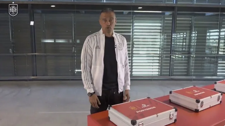 Louis Enrique entdeckt Spaniens Liste für Oktober