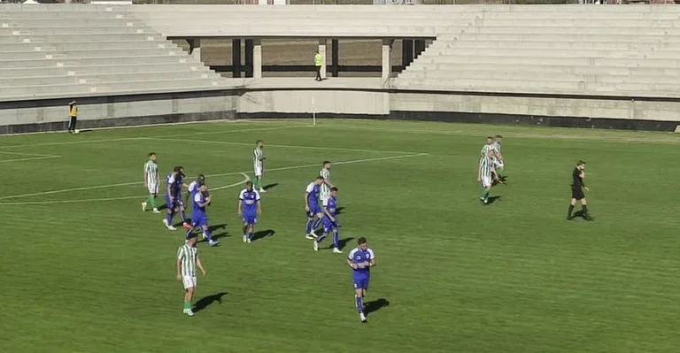 Aujourd'hui la Superleague ï Pristina joue chez elle à Ulpiana, Light voyage pour trois points à Dukagjin
