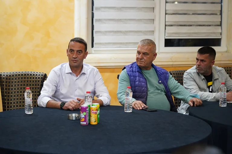 Daut Haradinaj: collectionneur du quartier de l'Emshire, priorité absolue depuis les débuts du gouvernement