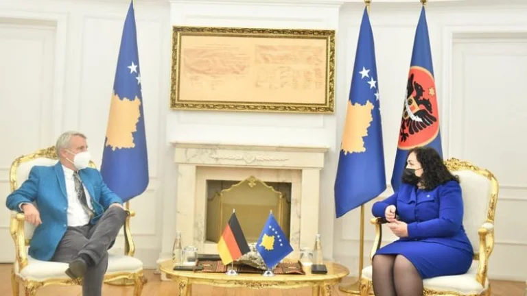 Präsident Osmani trifft den Botschafter Deutschlands, spricht die Lage im Norden