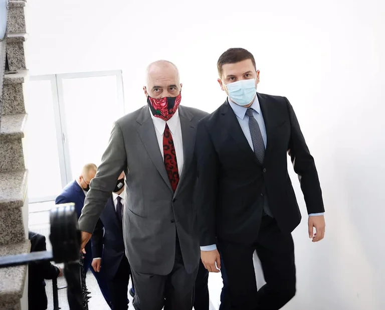 Krasniqi after meeting Rama: Key to deepening co-operation between the two countries, Albania to play an auxiliary role for the situation in the north