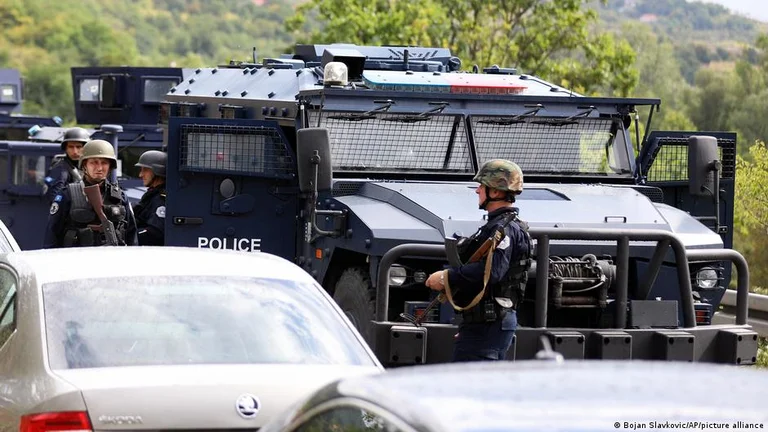 KFOR prepara la intervención de la tarde en el norte del país, y la unidad especial de escape