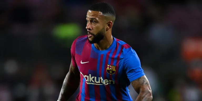 Offizielle Formationen: Barcelona ) Levante