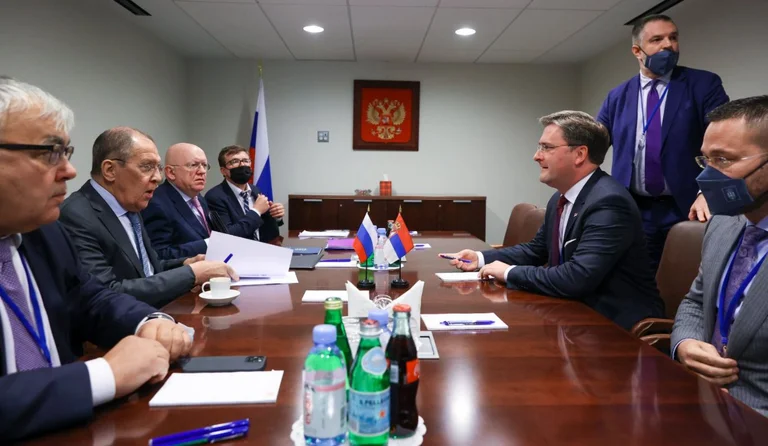 Serbian foreign minister meets Lavrov, tells him of developments in the north