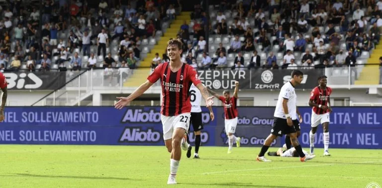 Mailand ist weiterhin gut in Serie A, besiegt Spesian