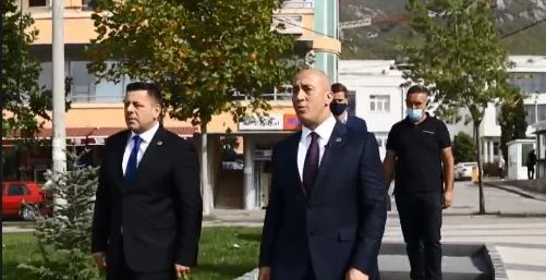 Haradinaj: Mit Beque Berisha-Vorsitzender wird Istog andere sich entwickelnde Gemeinden weitergeben