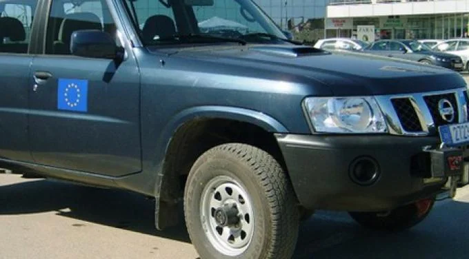 EULEX Autos sind auch in Brnjak stecken