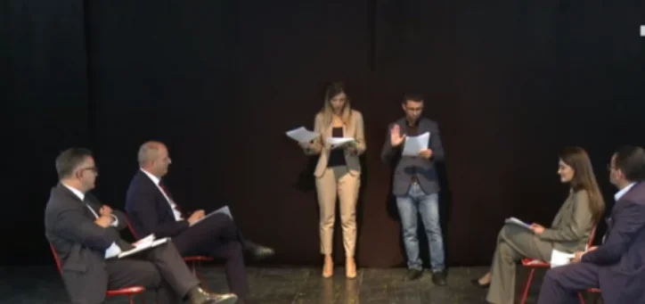 “Podujevo Kandidaten stellen Fragen zum Koran