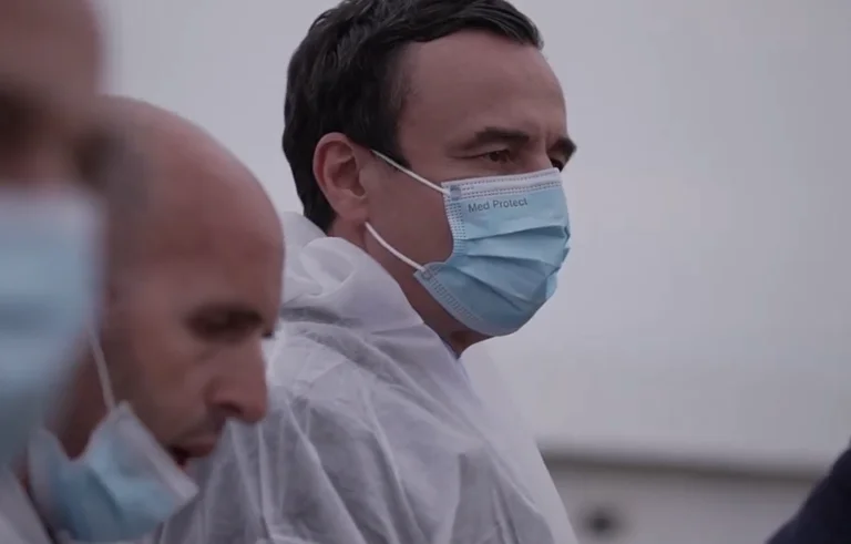 La campagna VV a Prizren: Myth parla molto poco in 3 minuti video, Kurti tutto il tempo
