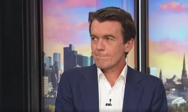 Ansicht: Australien trifft ein starkes Erdbeben, Journalisten Wunder