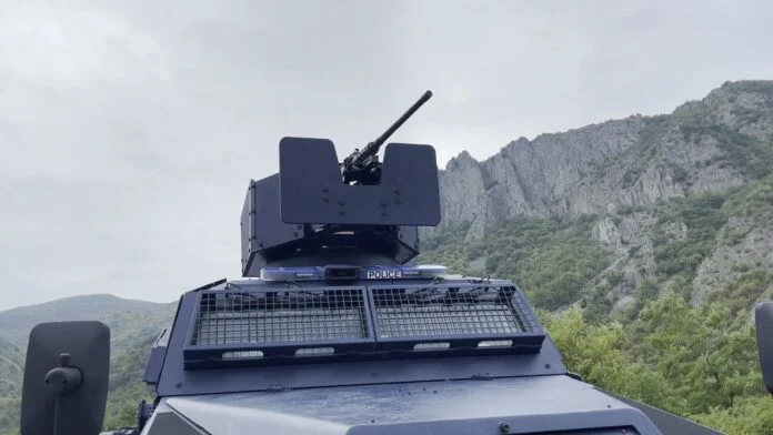 Snipers, machine guns, Kalashnikovs and shock-bamba guns with which Kosovo Police Units are equipped in the north