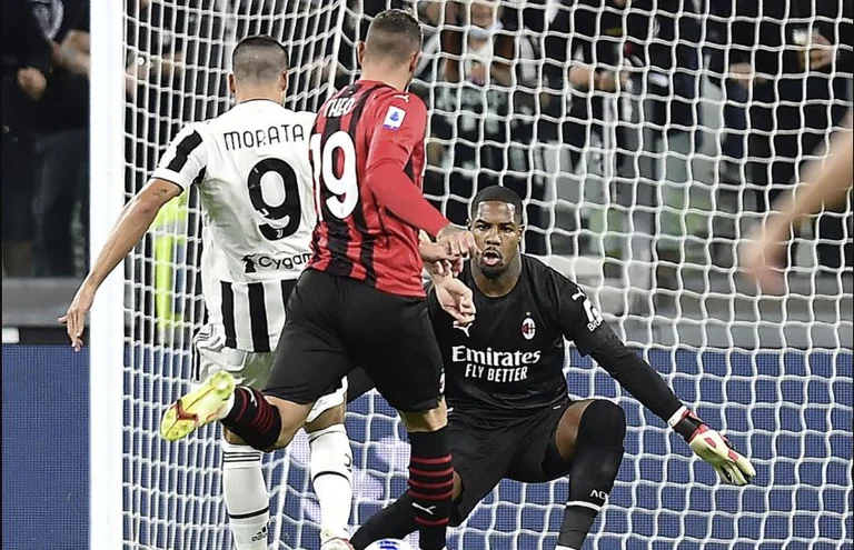 Ein weiteres Problem mit Rassismus in Italien. Die Fans von Jues beleidigten Mailands Torhüter Maignan.