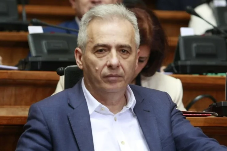 Drocun: Kurti sta comprando il sostegno delle persone prima delle elezioni locali