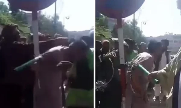 I lidhur me zinxhir dhe duke e fshikulluar me kamxhik, shihni si torturohet hajduti nga talebanët