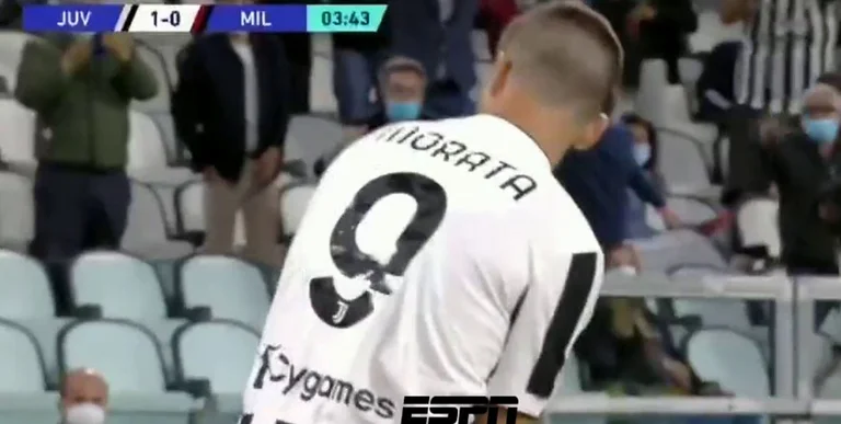 Juventus në epërsi ndaj Milan, kundërzbritje për çdo lëvdatë
