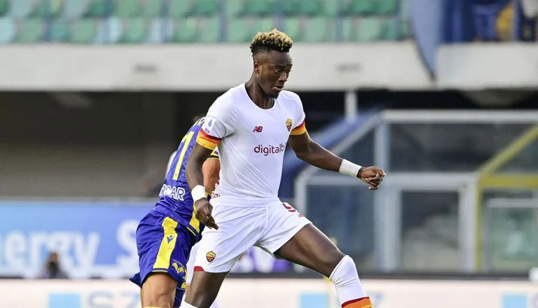 Roma e Mourinhos nuk i bën ballë Veronës, pëson humbjen e parë