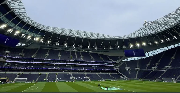 Formacionet zyrtare: Tottenham – Chelsea