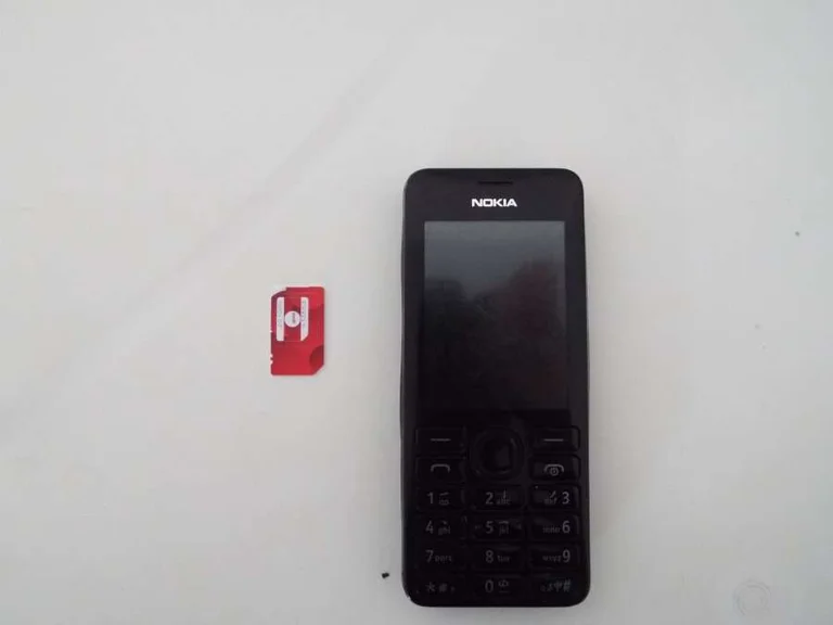 Avokati tenton të fusë një telefon në qendrën e paraburgimit në Gjilan, kapet nga oficerët