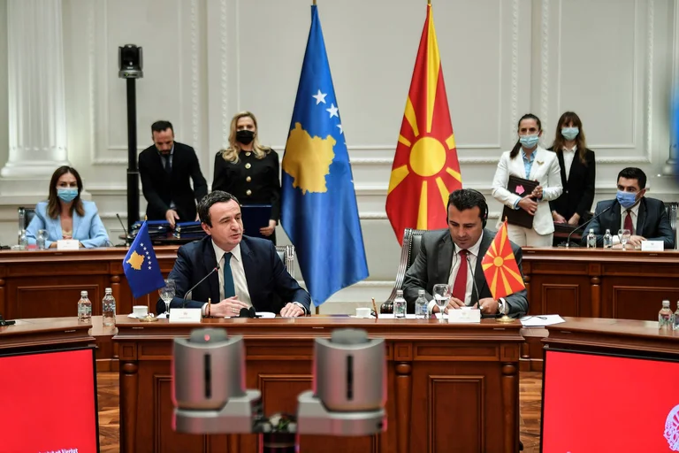 Kurti deklarohet edhe njëherë për 11 marrëveshjet me Maqedoninë e Veriut