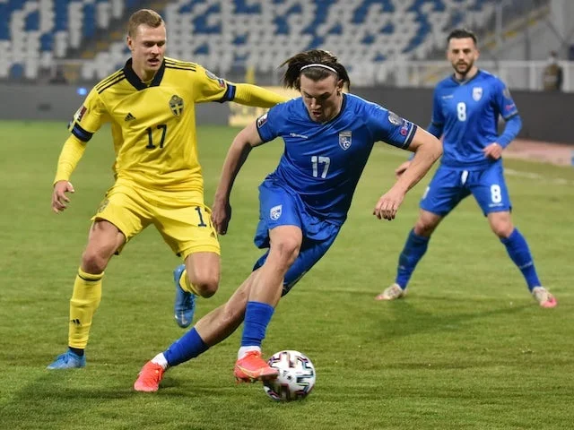 Gjigantët e basteve të bindur në fitoren e Greqisë kundër Kosovës sonte