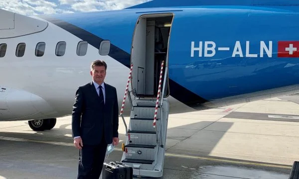 Lajçak viziton Kosovën për të diskutuar zbatimin e marrëveshjeve