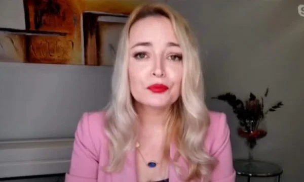 Mjekja shqiptare në Gjermani: Shqiptarët këtu çuditen me bashkatdhetarët në Kosovë që hezitojnë të vaksinohen