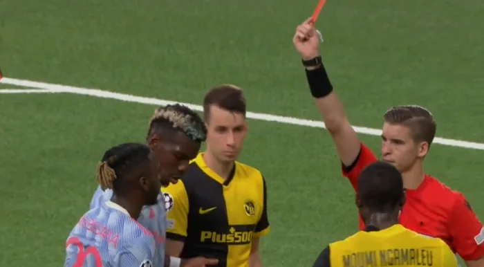 United mbetet me 10 lojtarë, ndërhyrje e frikshme nga Wan-Bissaka (Video)