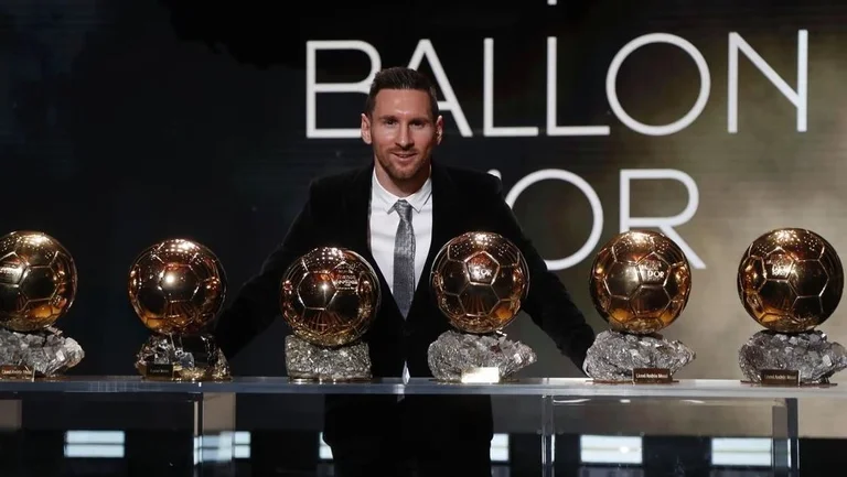 Carragher says that Mess is better than Ronaldo, there are several reasons for that.