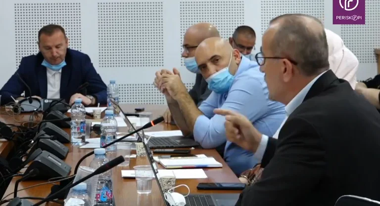 Vatilia resigns before the commission, Haxhiu: The government took time to go to sea, and doctors even home