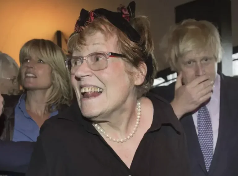Mutter stirbt an Premierminister Boris Johnson
