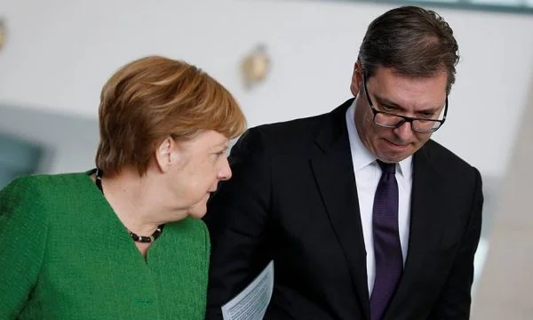 Merkel esorta Vuciqi a riconoscere il Kosovo: spero che abbiamo dei progressi