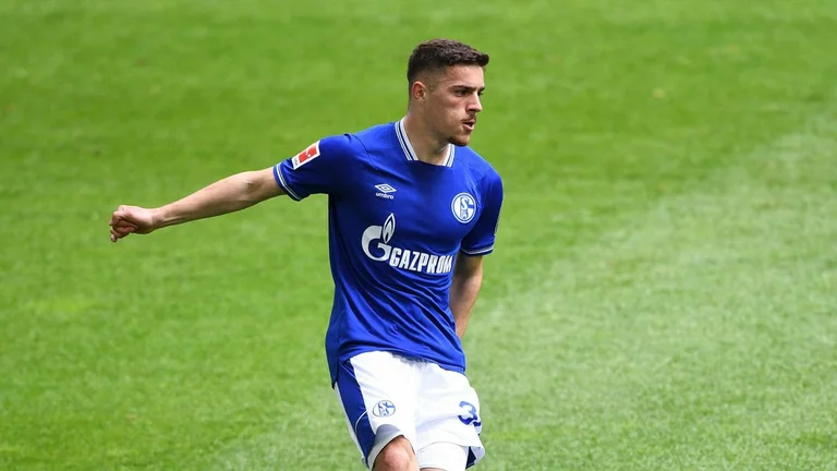Wann kommt Blendy Idriz zurück? Seine schwerste Verletzung als Schalke's Coach sah alles zu erklären.