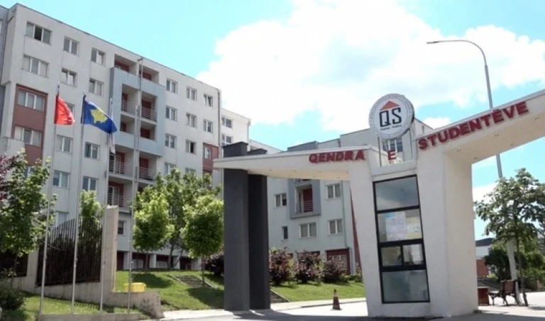 Students are bound to submit vaccination certificate or test for COVID-19 to register in dormitories