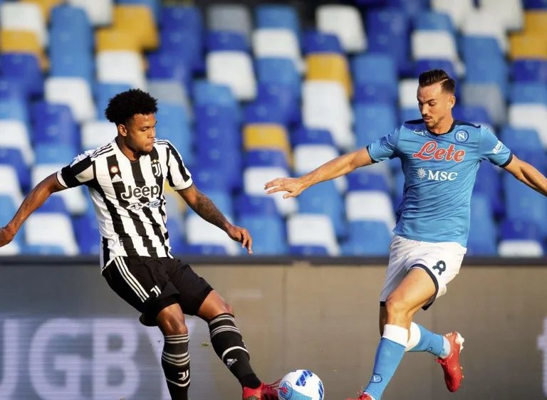 La vecchia va a Napoli.