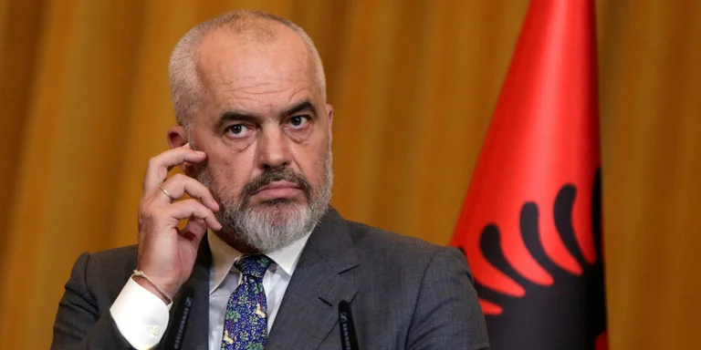 Berisha's expulsion, Edi Rama: The DP is under way and we understand it.
